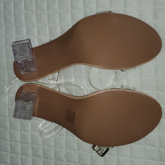 Clear Chunky Heels - Picture 2 of 4